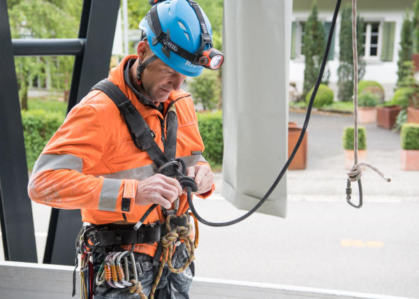 Reinigung eines Salzsilos