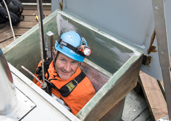 Reinigung eines Salzsilos