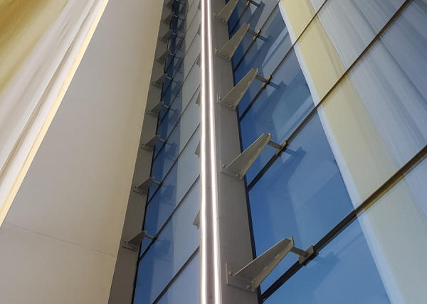 Installation neue LED-Beleuchtung