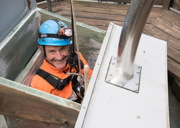 Reinigung eines Salzsilos